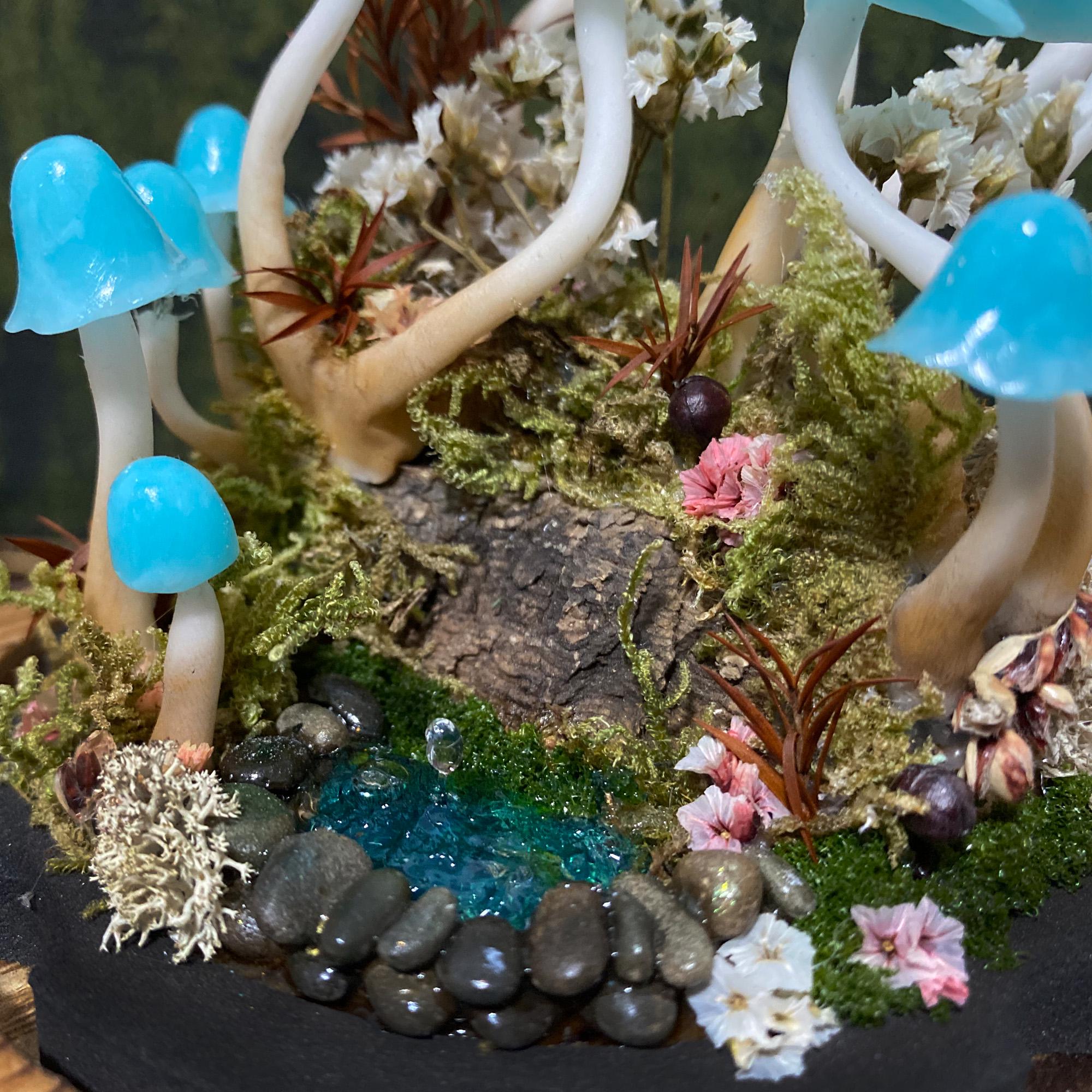 Magic Mushroom Lamp with Flying Fairy and Pond original gallery image 6